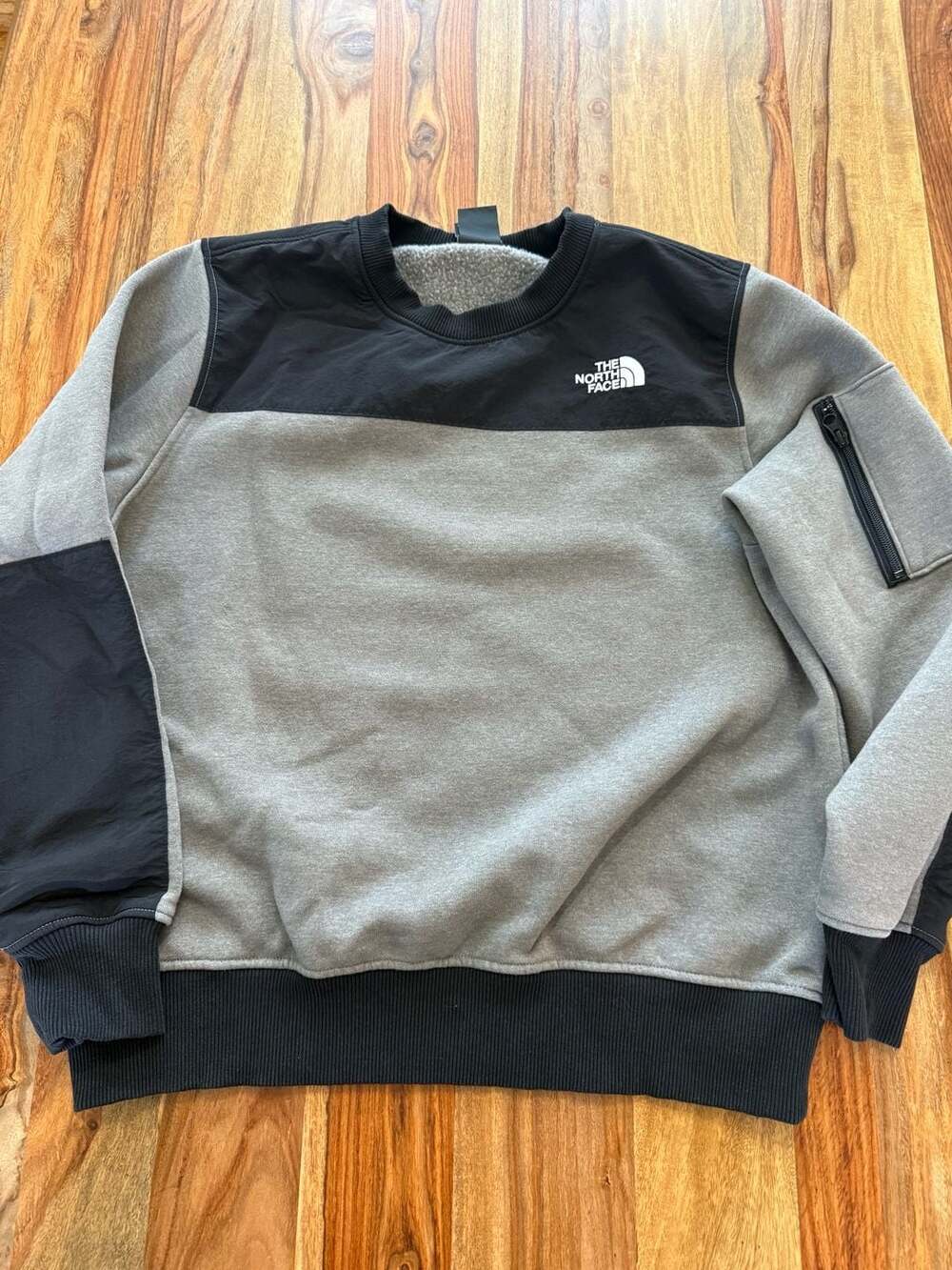 The North Face Colorblock Fleece Sweatshirt Men's Size M